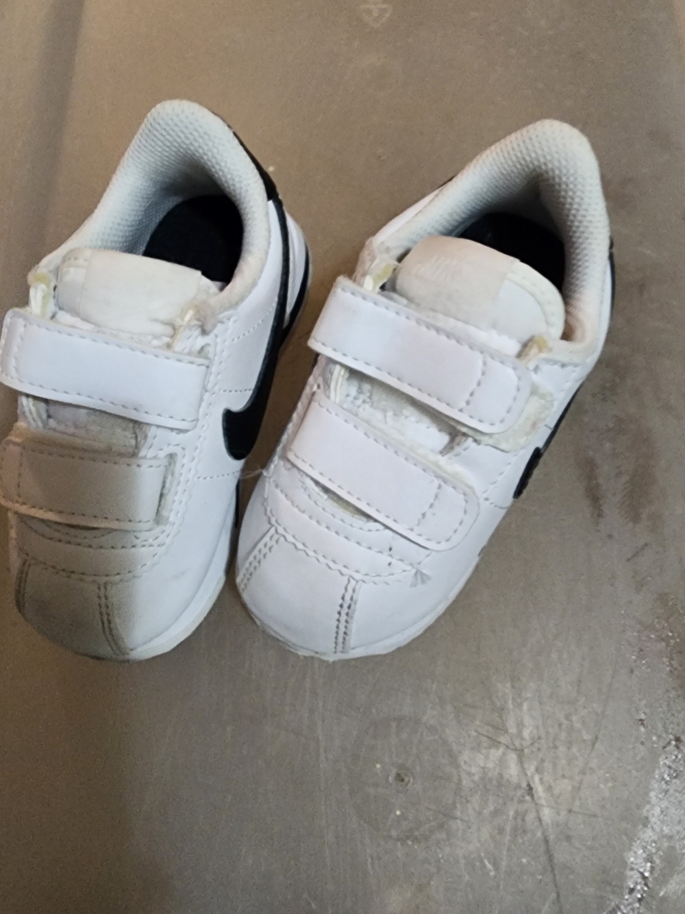 Nike Cotez Kids' White Velcro Sneakers with Black Swoosh Size 5